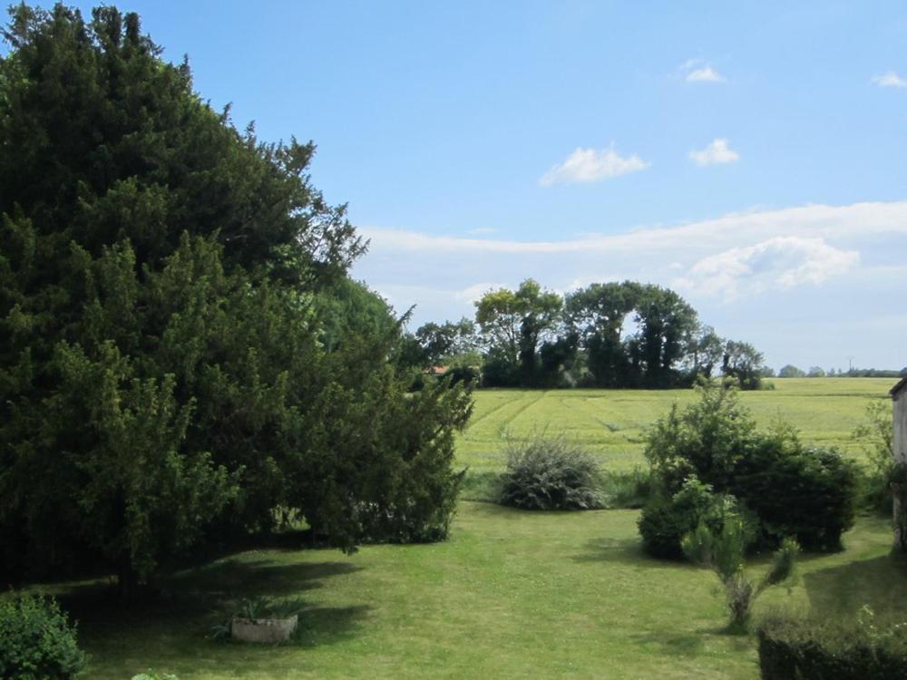 Les Cagouilles Bed & Breakfast Virson Екстериор снимка
